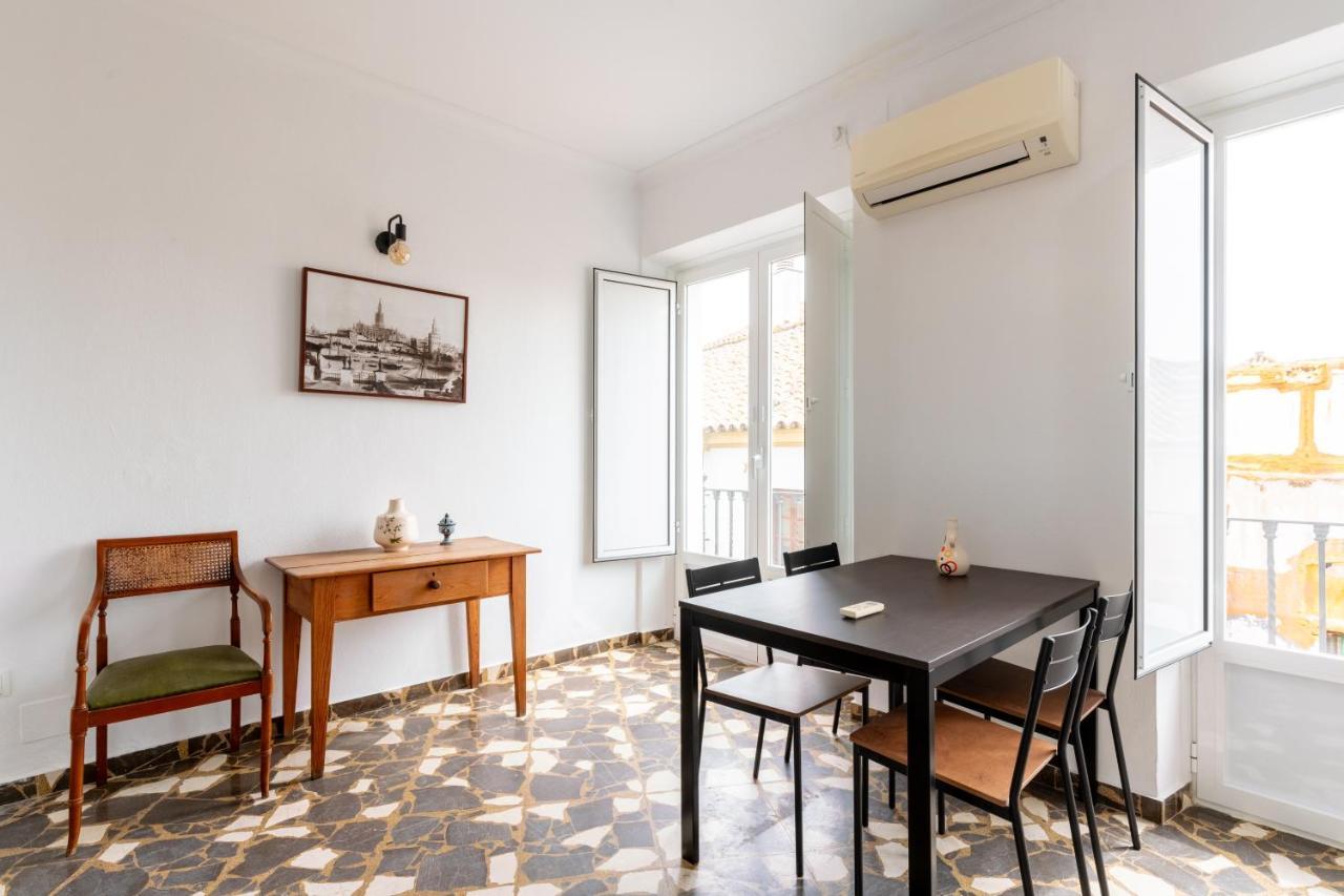Aoa Conde De Ibarra Apartment Sevilla Eksteriør bilde