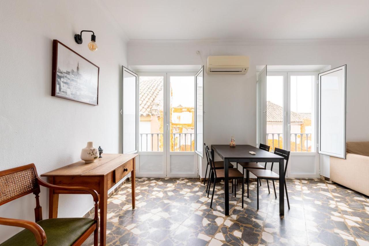 Aoa Conde De Ibarra Apartment Sevilla Eksteriør bilde