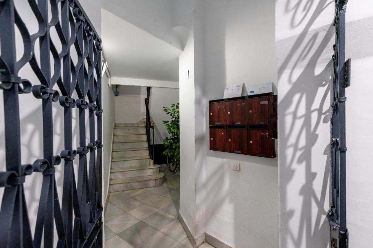 Aoa Conde De Ibarra Apartment Sevilla Eksteriør bilde